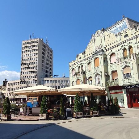 Menrat Apartment Novi Sad Exterior photo